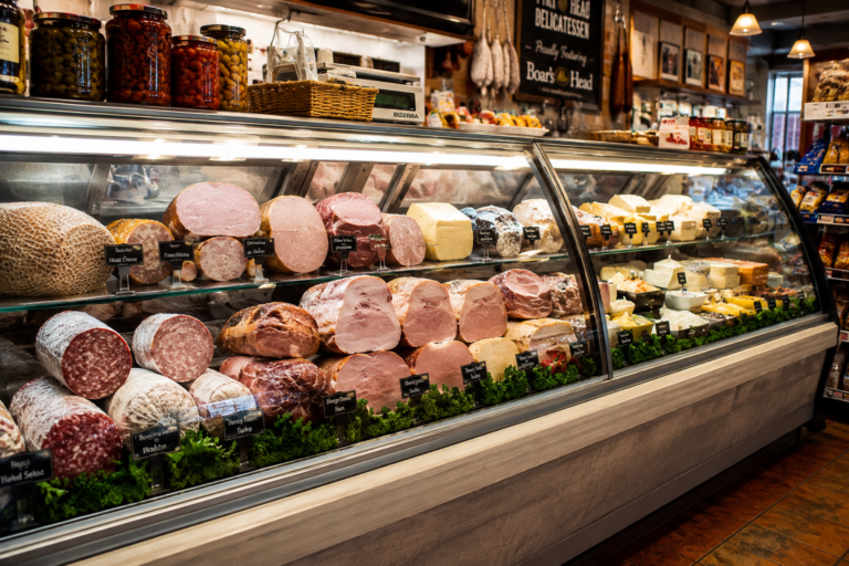 ITALIAN DELI/MARKET/PIZZA/SIT-DOWN   $249,900