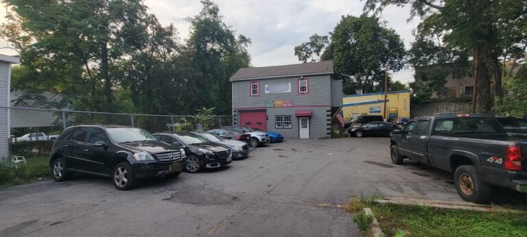 AUTO REPAIR SHOP/5,000SF/ABSENTEE OWNER/PROPERTY $850,000